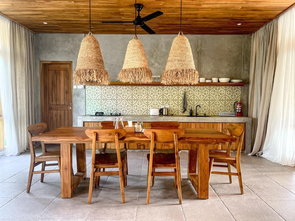 Diamond Beach Villas Tanglad ภายนอก รูปภาพ